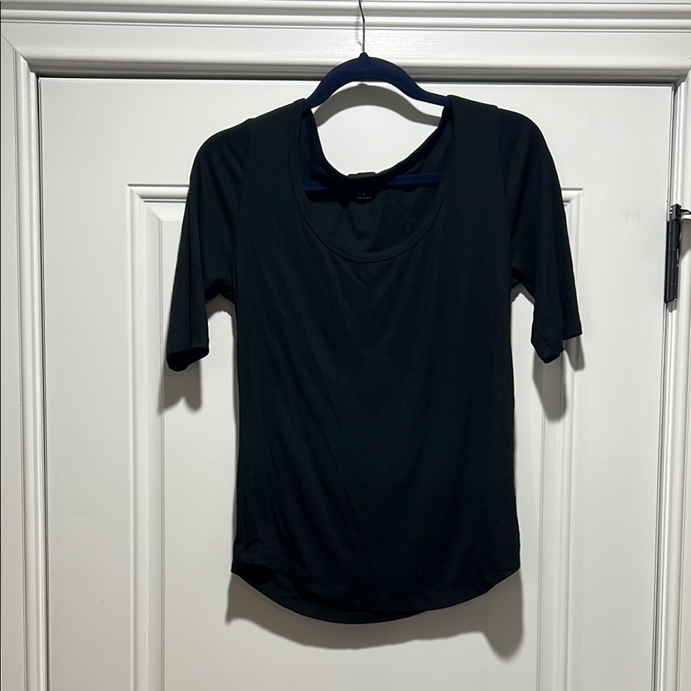 GAP Black Fitted Short Sleeve T-Shirt Size L